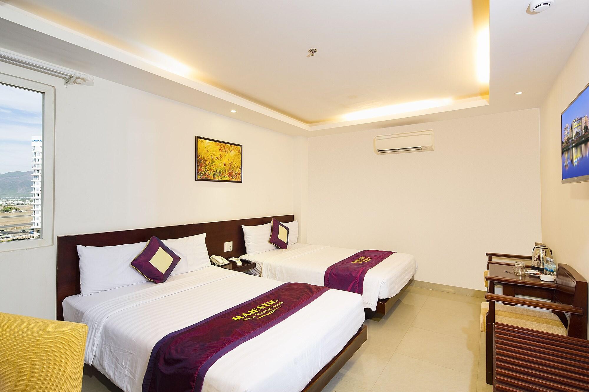 Majestic Nha Trang Hotel Esterno foto