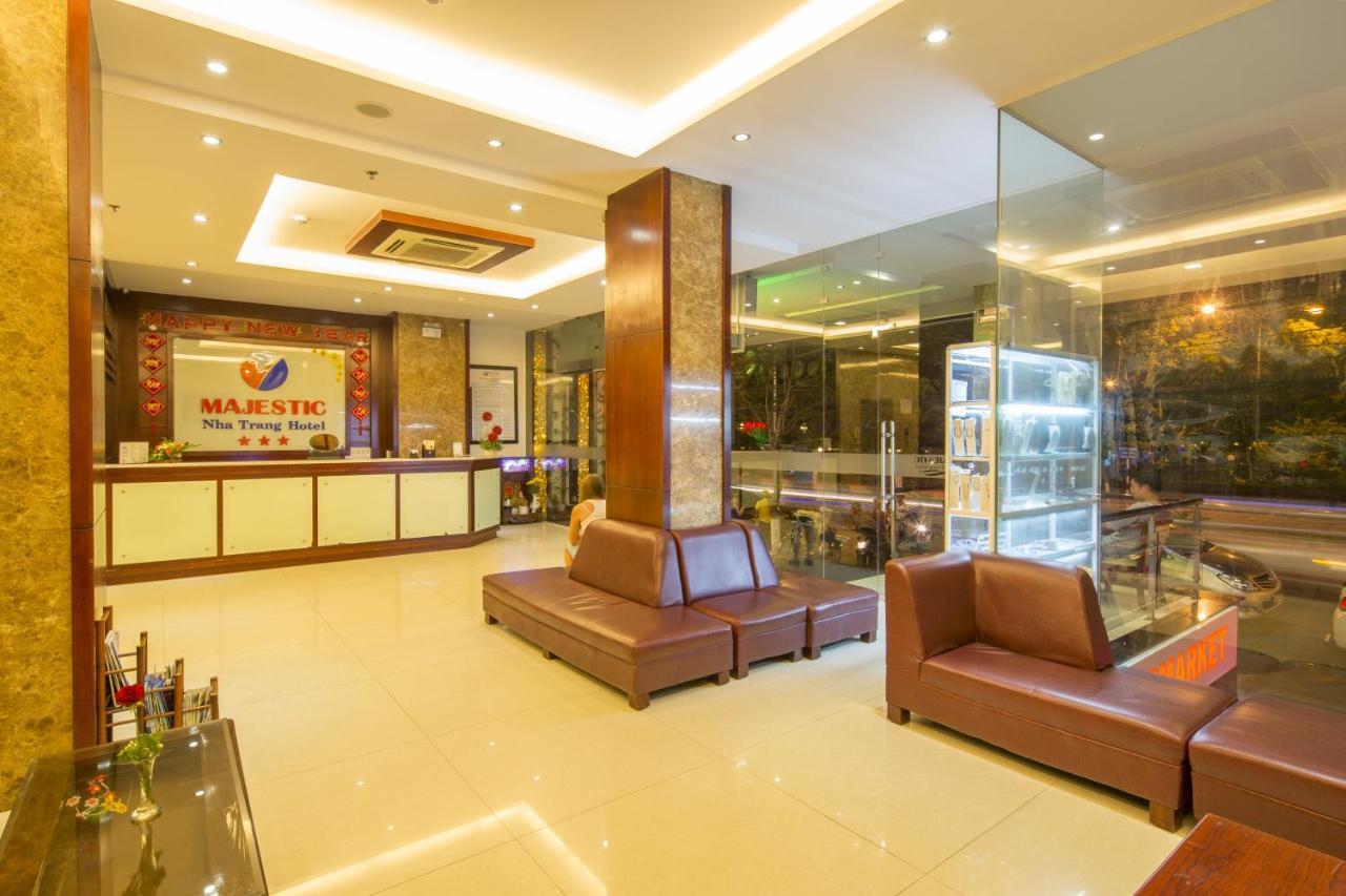 Majestic Nha Trang Hotel Esterno foto